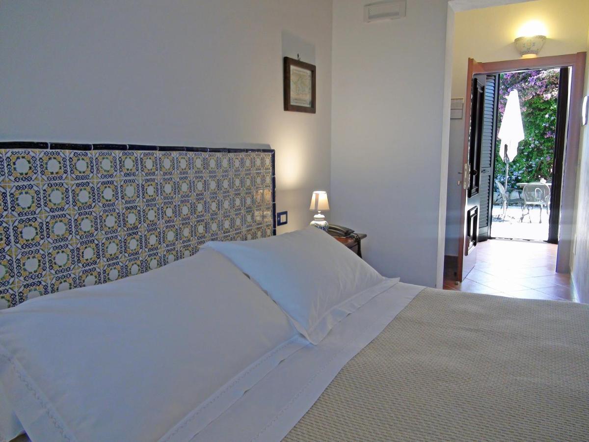 Hotel La Corte Del Sole Lido di Noto Esterno foto