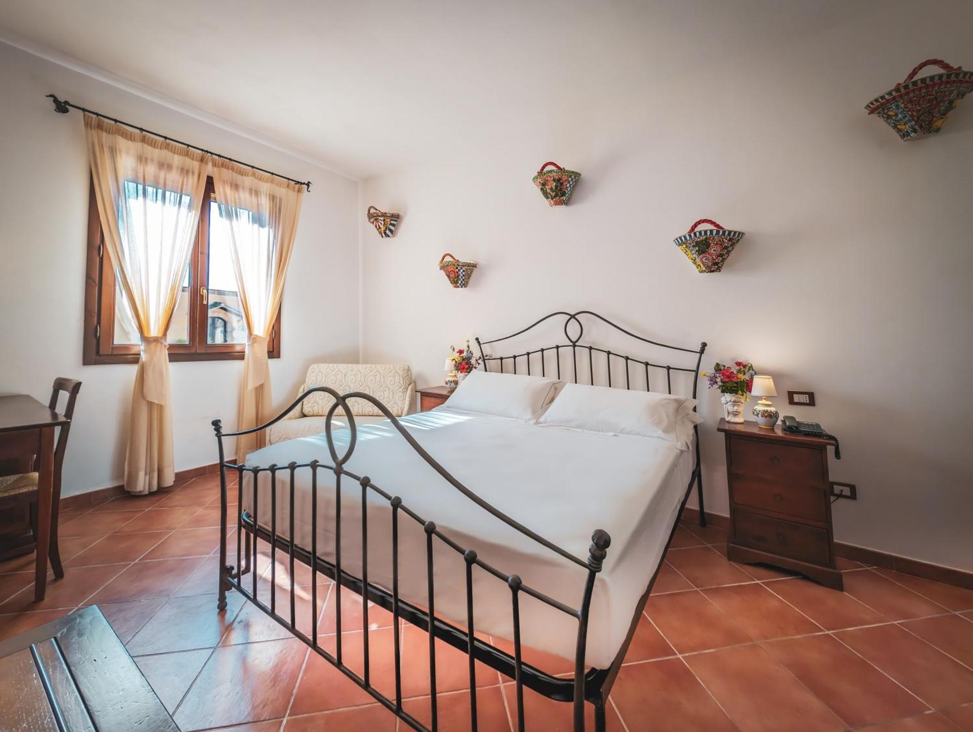 Hotel La Corte Del Sole Lido di Noto Esterno foto