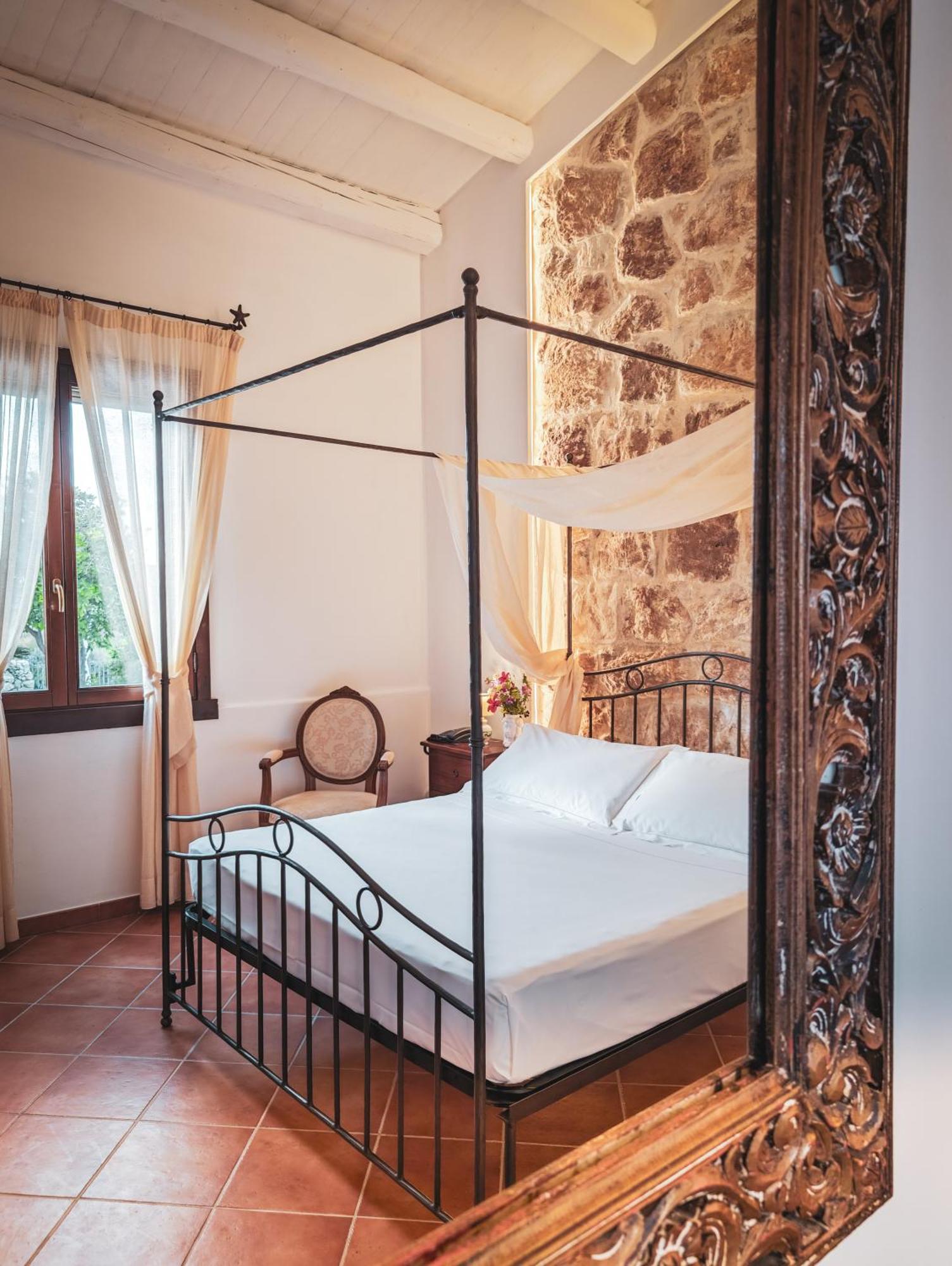 Hotel La Corte Del Sole Lido di Noto Esterno foto