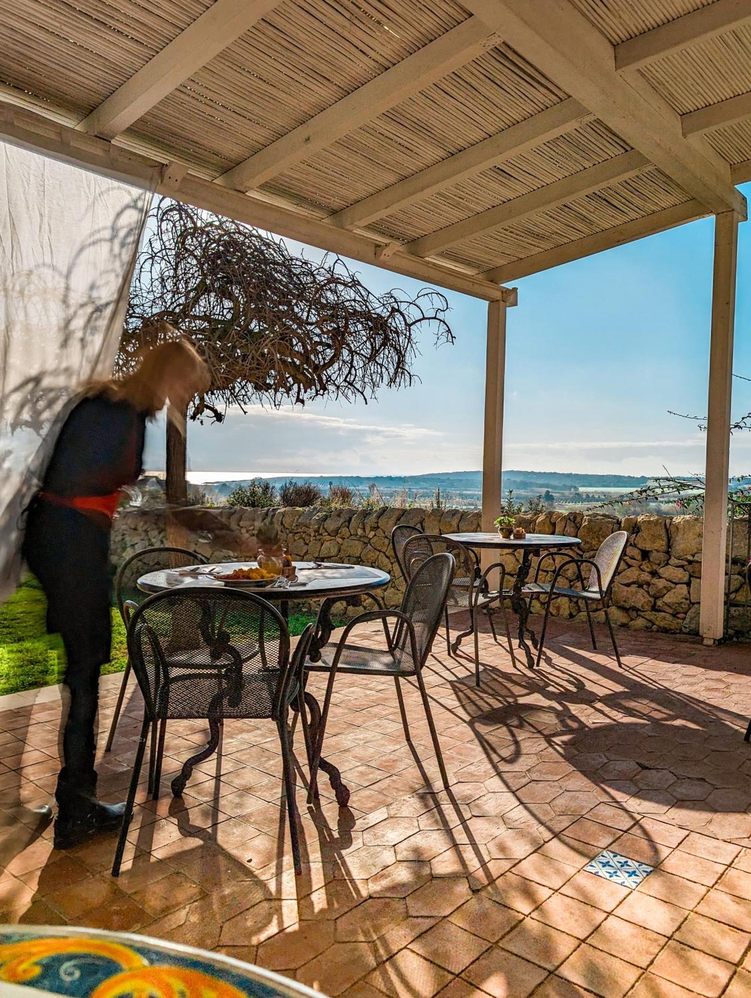 Hotel La Corte Del Sole Lido di Noto Esterno foto