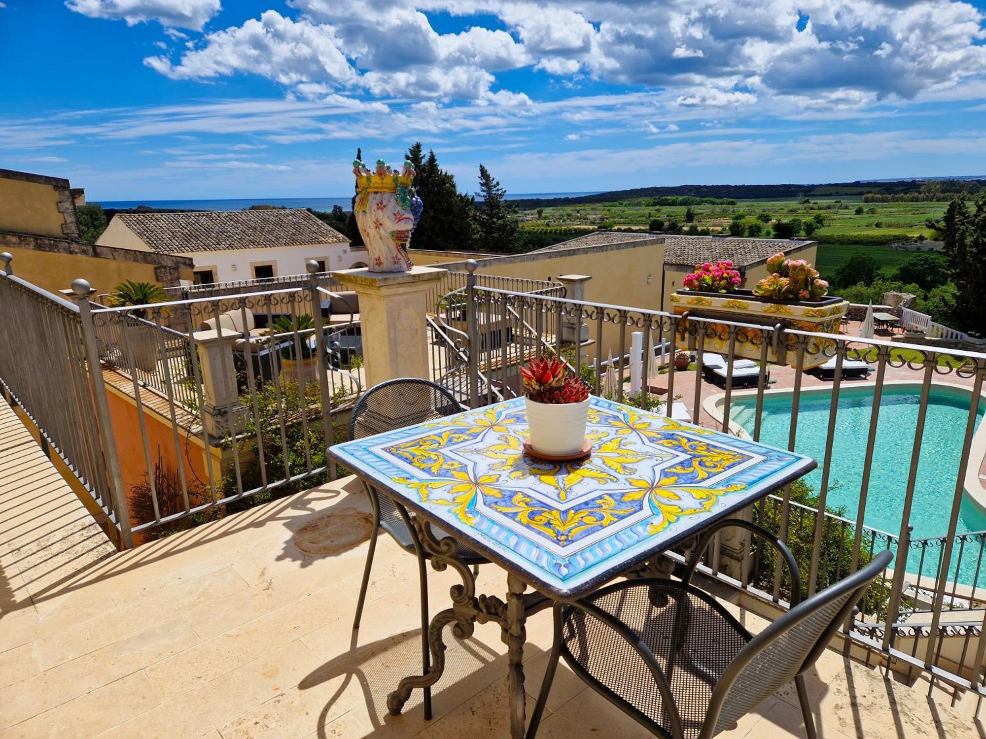 Hotel La Corte Del Sole Lido di Noto Esterno foto