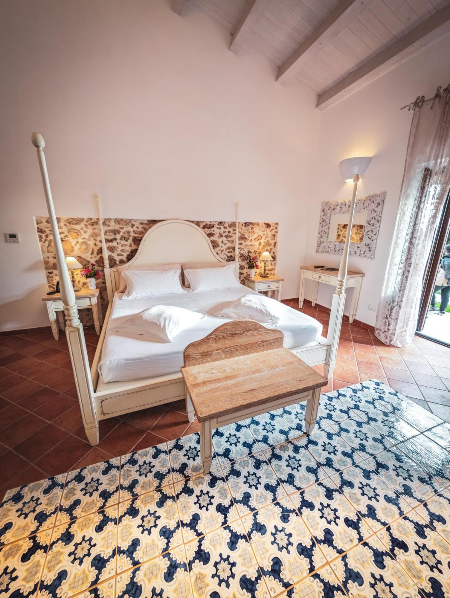 Hotel La Corte Del Sole Lido di Noto Esterno foto
